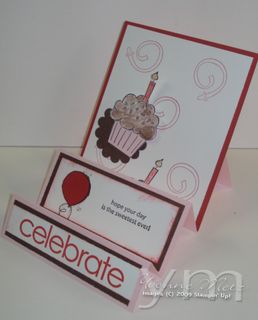 Cupcake stairstep card sideview