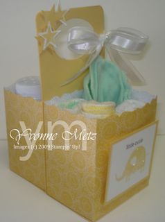 Fancy Favor Baby box side