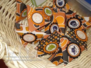 Halloween treat favors